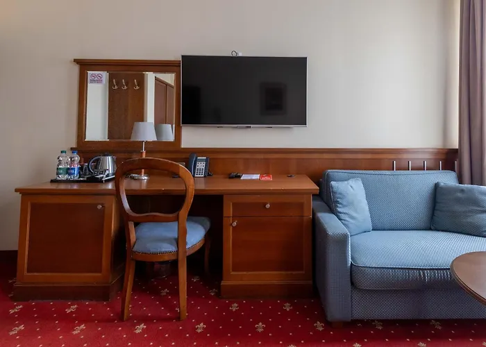 Hotel Diamond W Bialym Dworku
