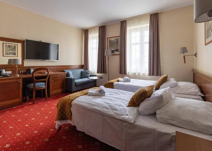 Hotel Diamond W Bialym Dworku